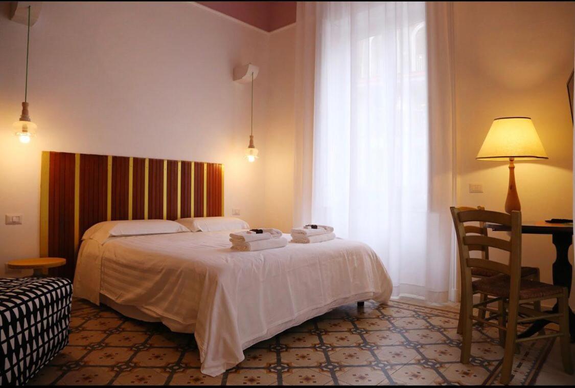 Ambaraba B&B ナポリ エクステリア 写真